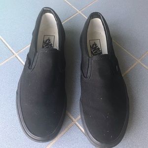 Vans Shoes - Plain women’s 8.5 black slip on vans! Vans Shoes - Plain women’s 8.5 black slip on vans!